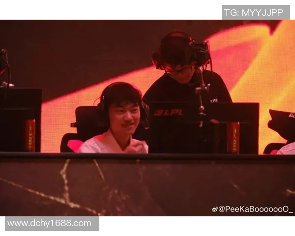 探讨S15英雄联盟中EDG战队选手个人能力的深度分析与影响 探讨S15英雄联盟中EDG战队选手个人能力的深度分析与影响